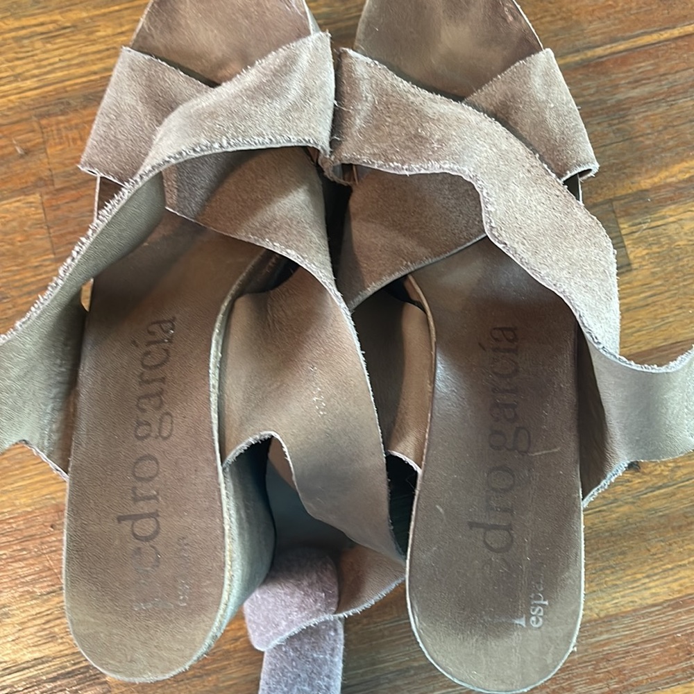 Pedro Garcia‎ Tan Suede Platform Sandals - Size 41 11 - Picture 9 of 12
